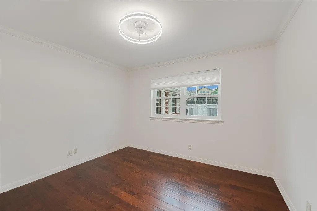 11906 Arch Hill Drive Austin TX 78750