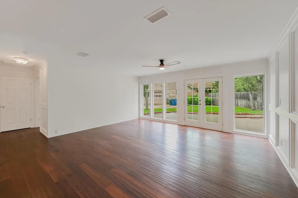 11906 Arch Hill Drive Austin TX 78750