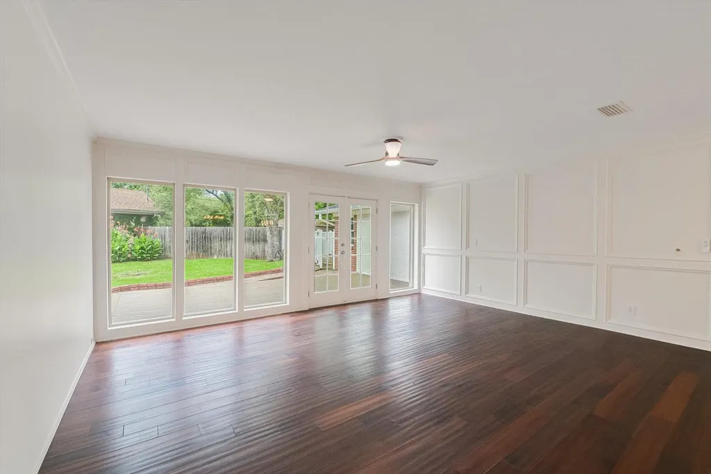11906 Arch Hill Drive Austin TX 78750