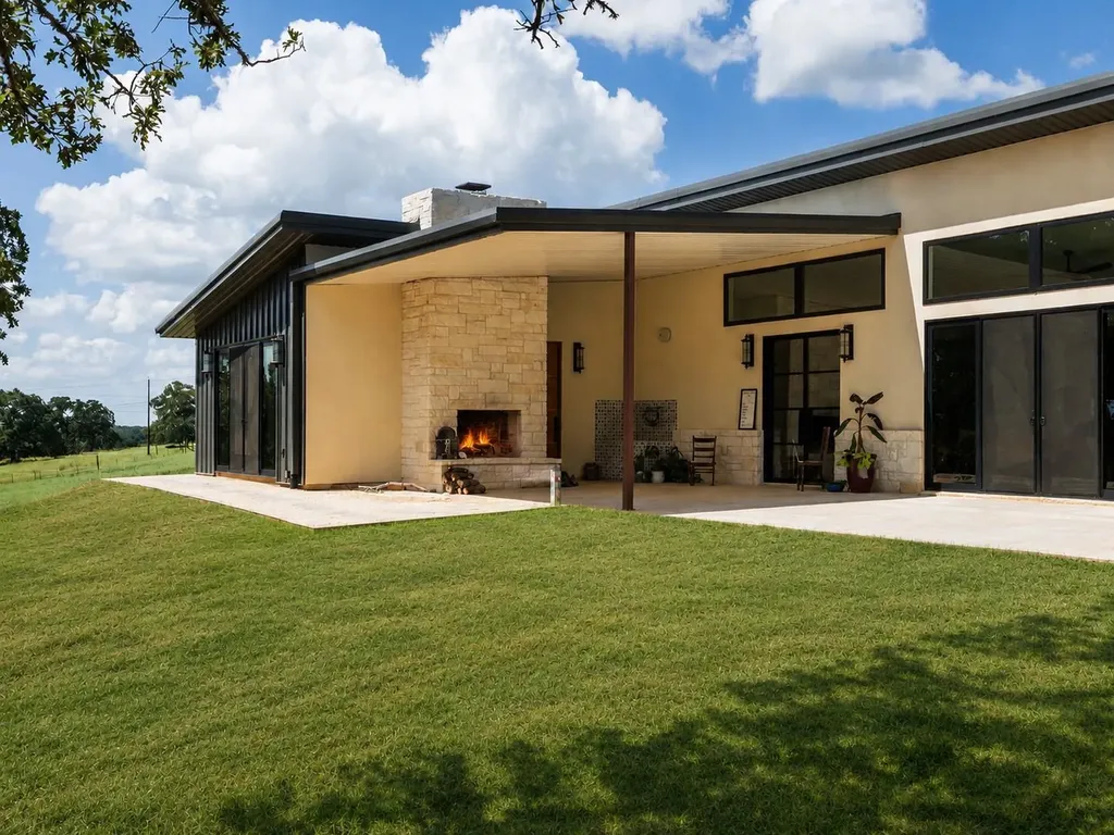 2181 County Road 481 Thrall TX 76578