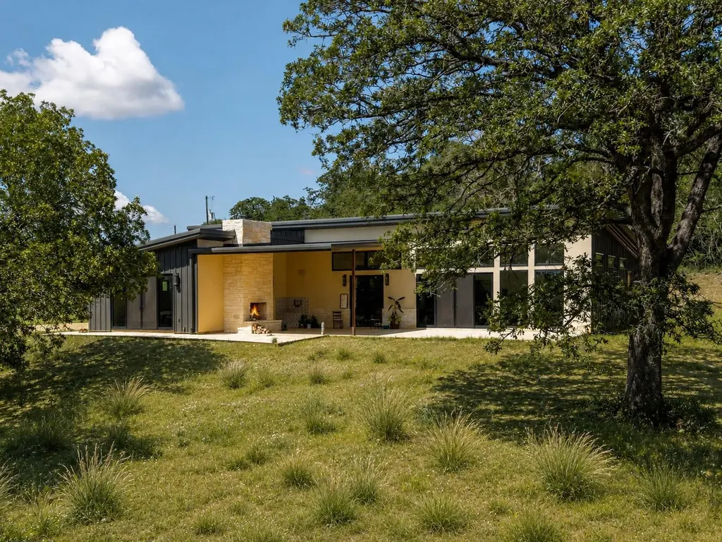 2181 County Road 481 Thrall TX 76578