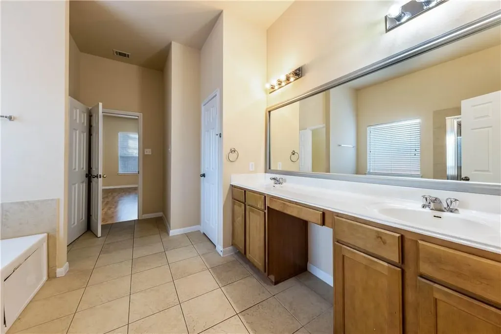 3509 Pine Needle Circle Round Rock TX 78681
