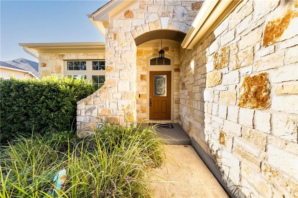 3509 Pine Needle Circle Round Rock TX 78681