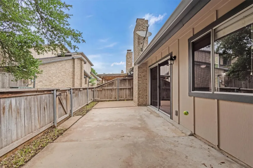 1003 Solano Drive Austin TX 78750