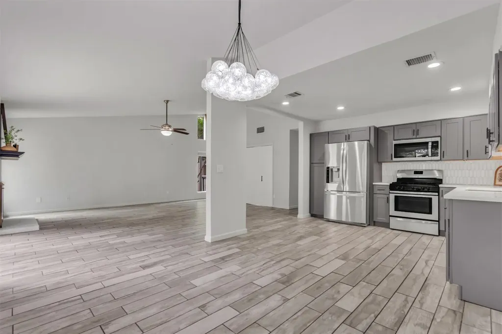 1003 Solano Drive Austin TX 78750