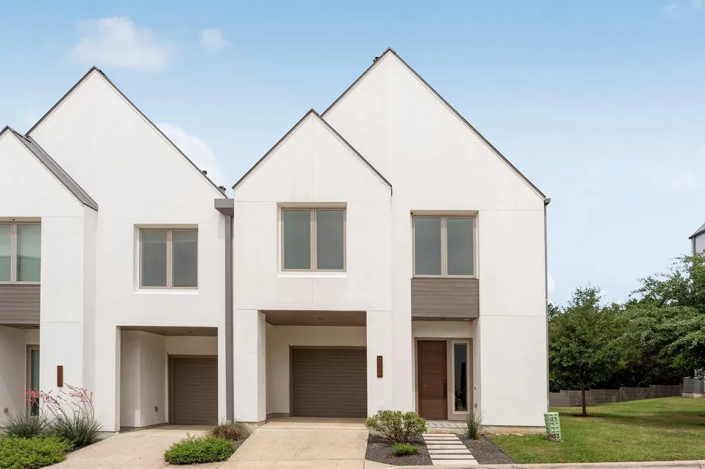 2520 Sutherland Street Austin TX 78746