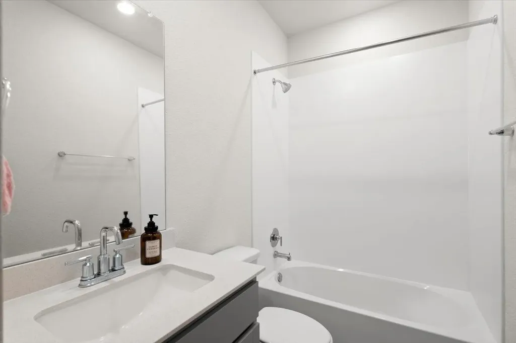 2613 Indian Clover Trail Leander TX 78641