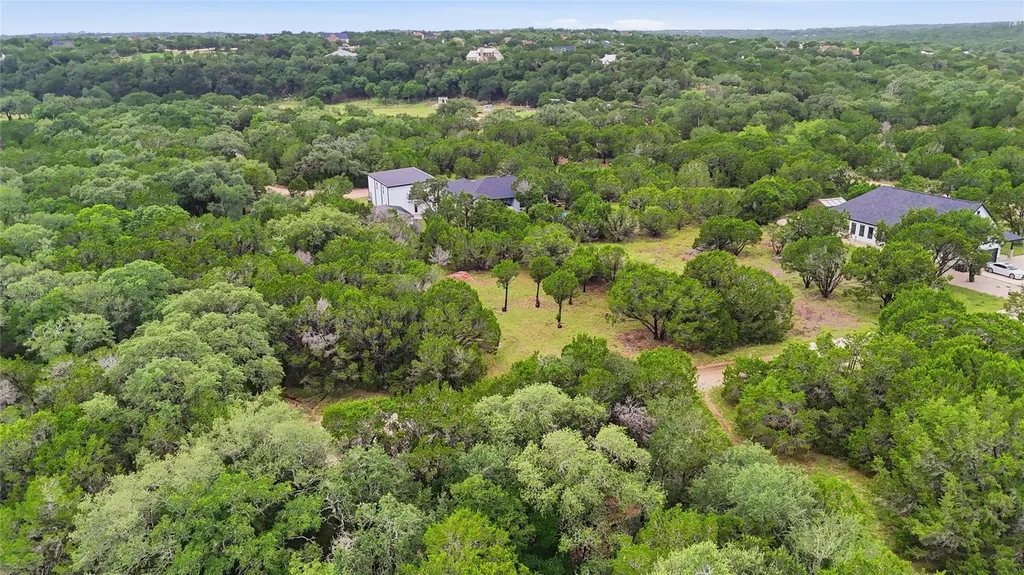 30 Meadow Oak Court Wimberley TX 78676