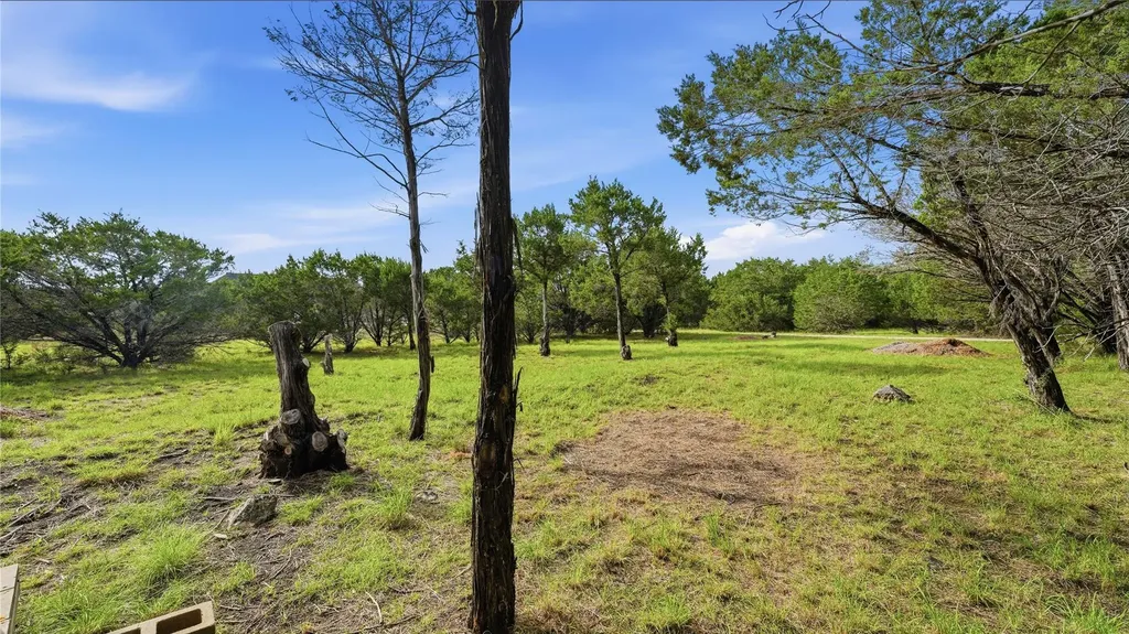 30 Meadow Oak Court Wimberley TX 78676