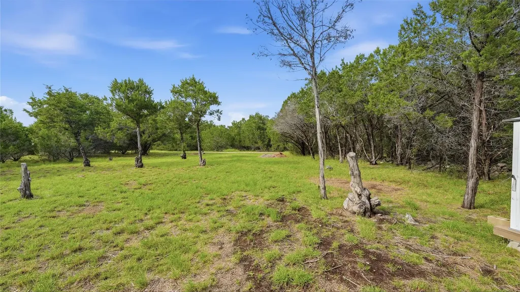 30 Meadow Oak Court Wimberley TX 78676