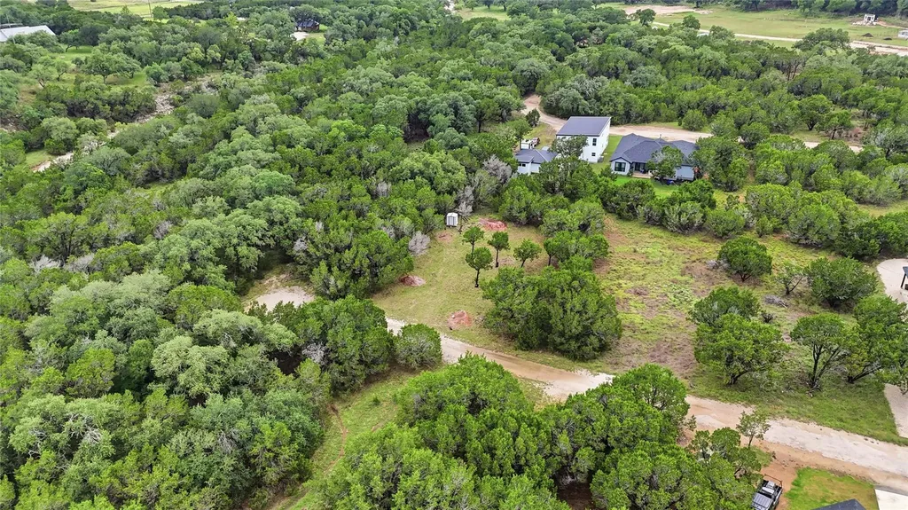 30 Meadow Oak Court Wimberley TX 78676