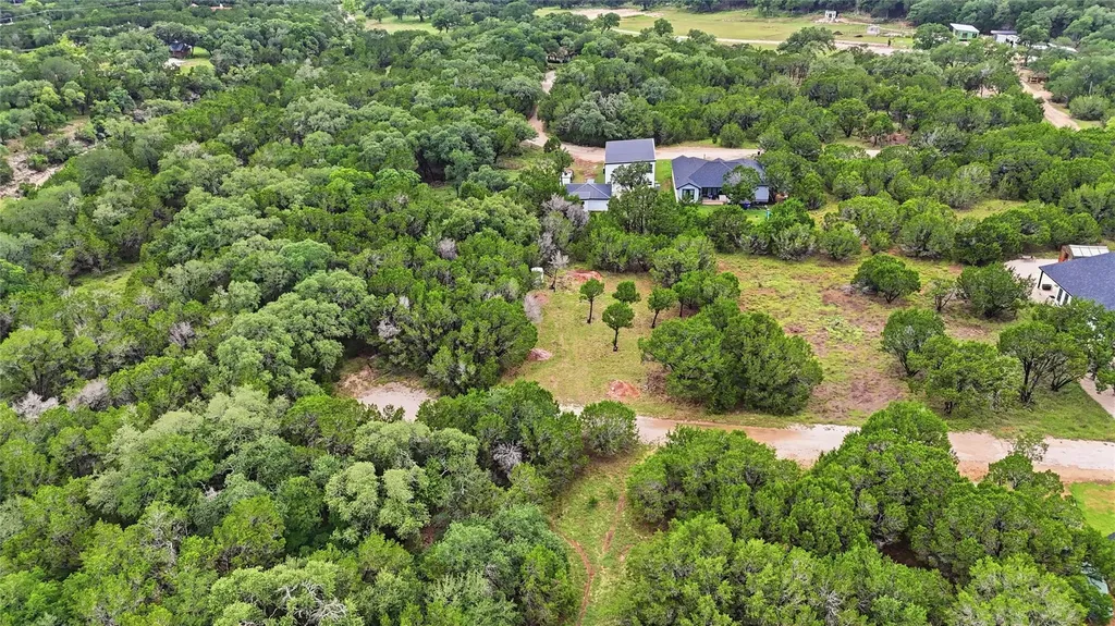 30 Meadow Oak Court Wimberley TX 78676