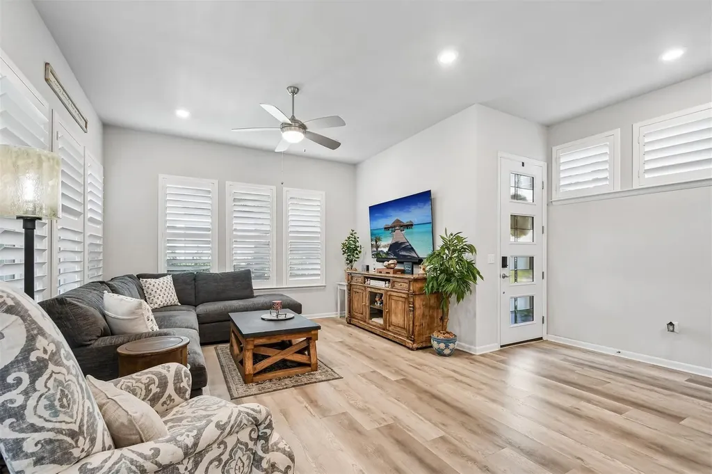 13500 Leaton Cove Austin TX 78717