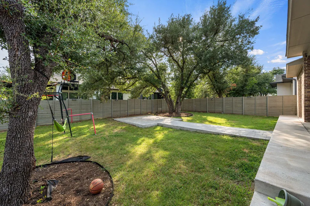 112 Springhouse Road Georgetown TX 78628