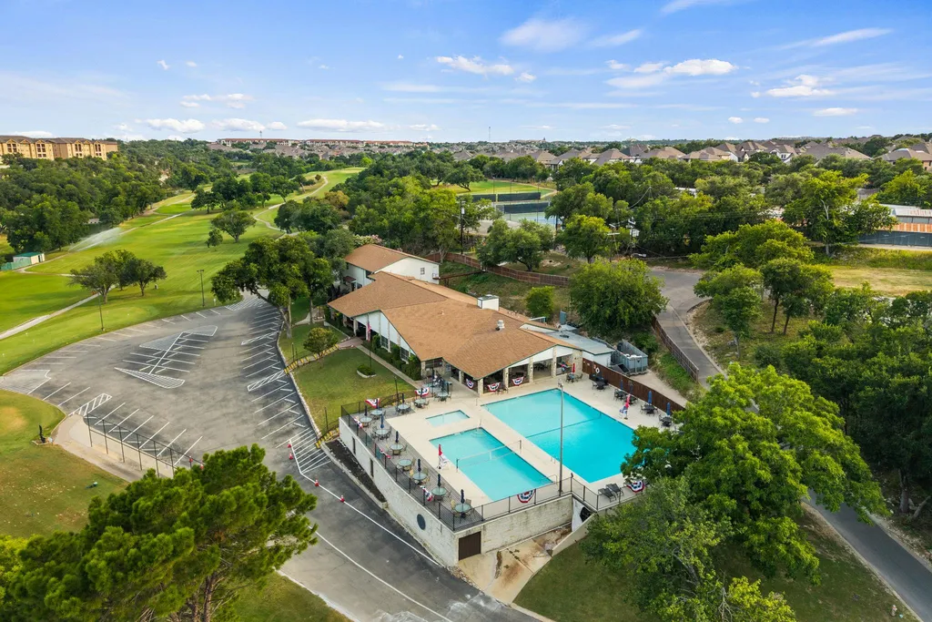 112 Springhouse Road Georgetown TX 78628