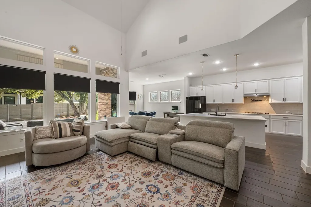 112 Springhouse Road Georgetown TX 78628