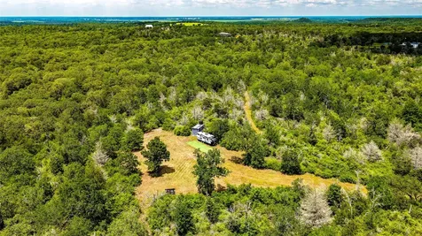 1470 22 Hills Road Gause TX 77857