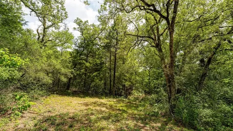 1470 22 Hills Road Gause TX 77857