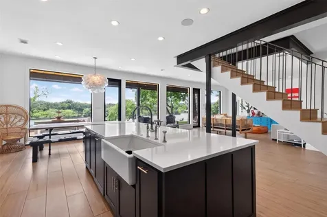 237 Waters Edge Burnet TX 78611