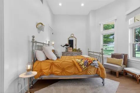 237 Waters Edge Burnet TX 78611