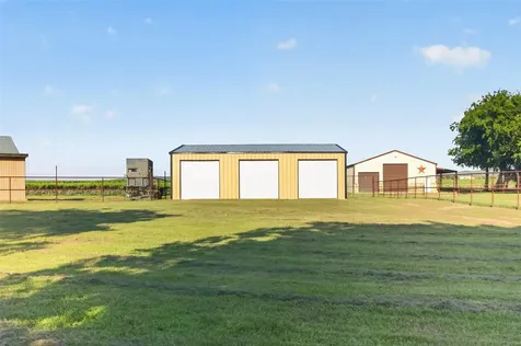 237 Waters Edge Burnet TX 78611
