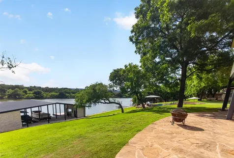 237 Waters Edge Burnet TX 78611