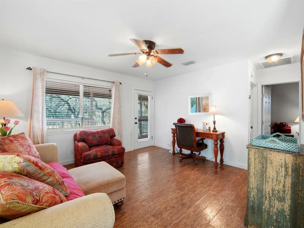 16019 Agua Vista Austin TX 78734