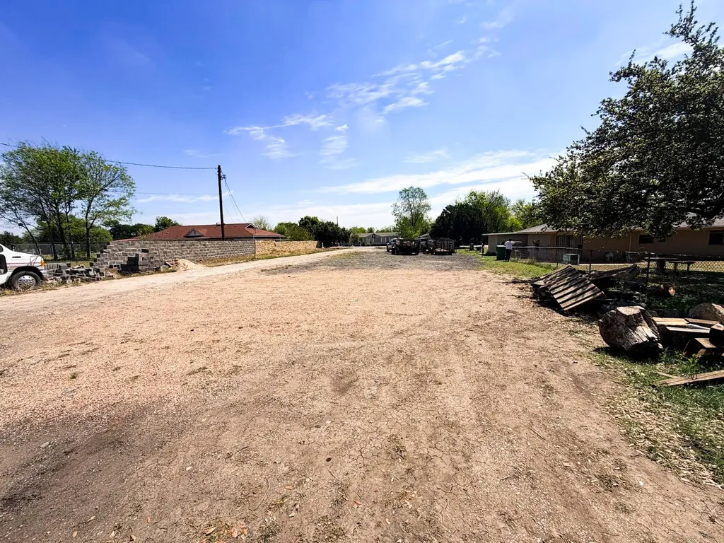5206 N Imperial Drive Austin TX 78724