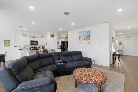 19017 Romano Drive Elgin TX 78621