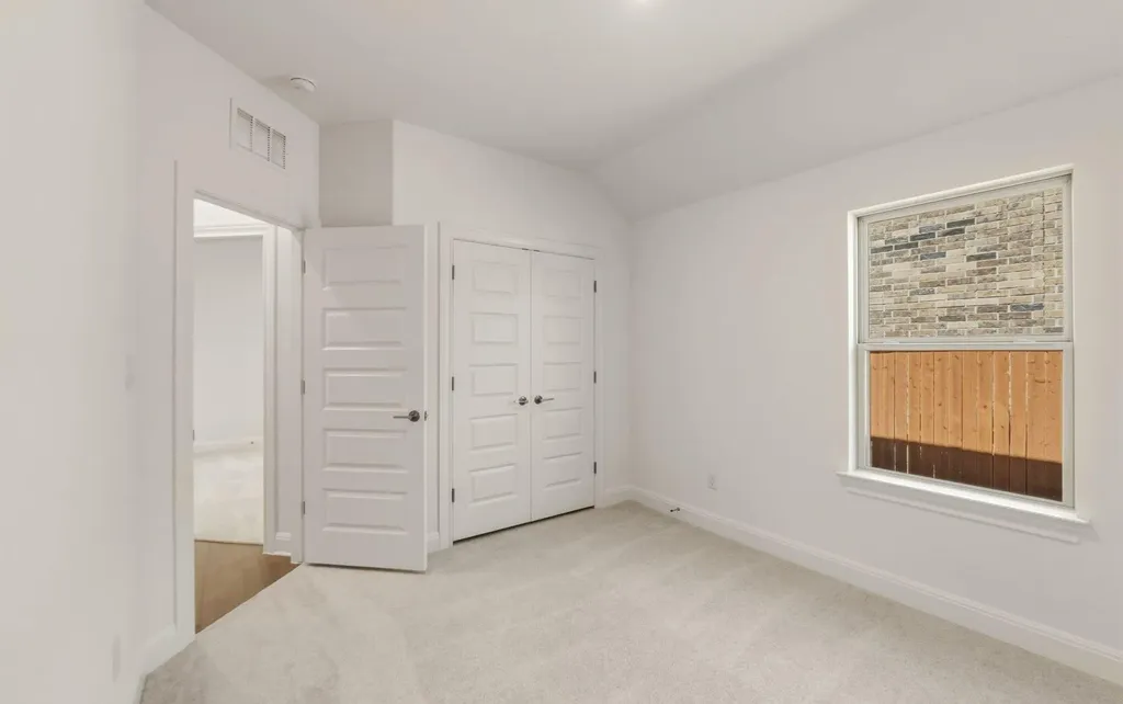 6900 Cliff Rose Drive Spicewood TX 78669