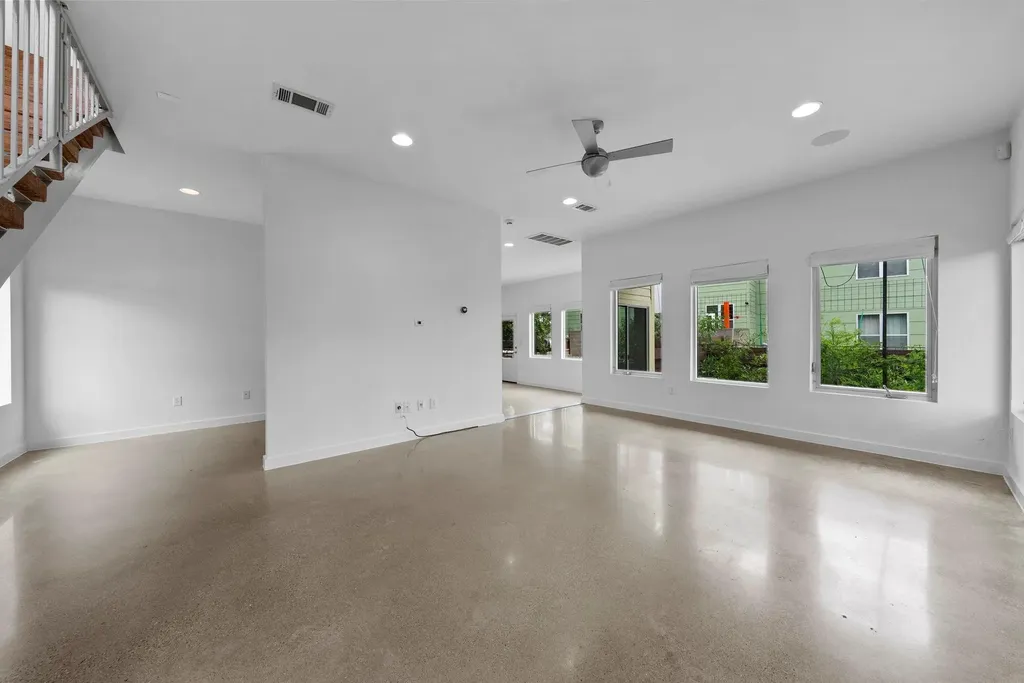 7404 Ava Lane Austin TX 78724