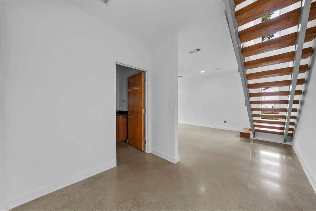 7404 Ava Lane Austin TX 78724