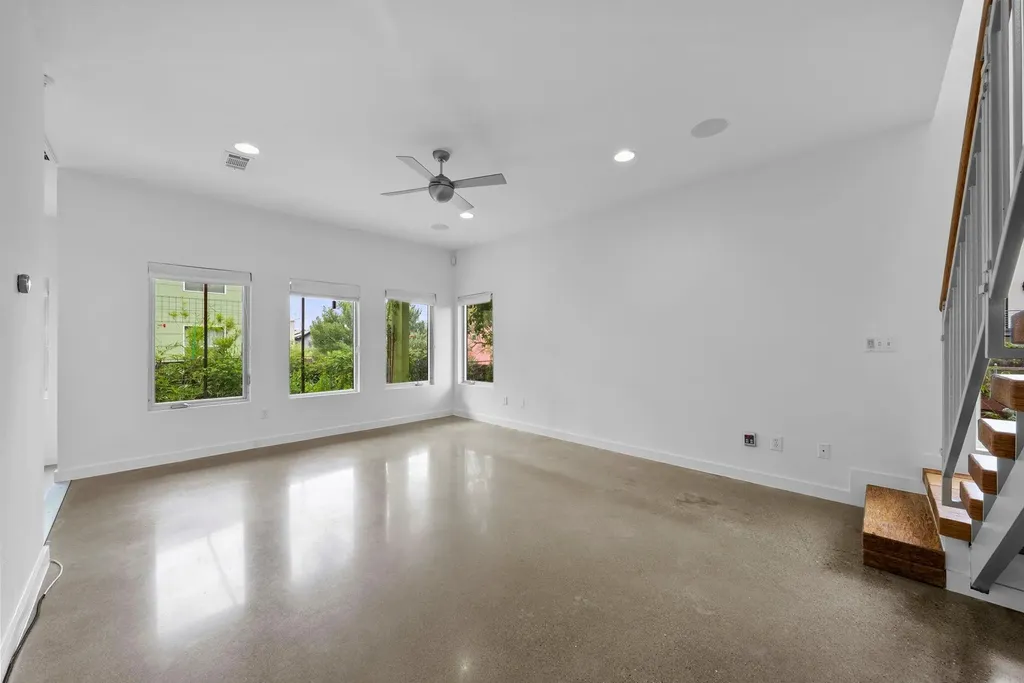 7404 Ava Lane Austin TX 78724