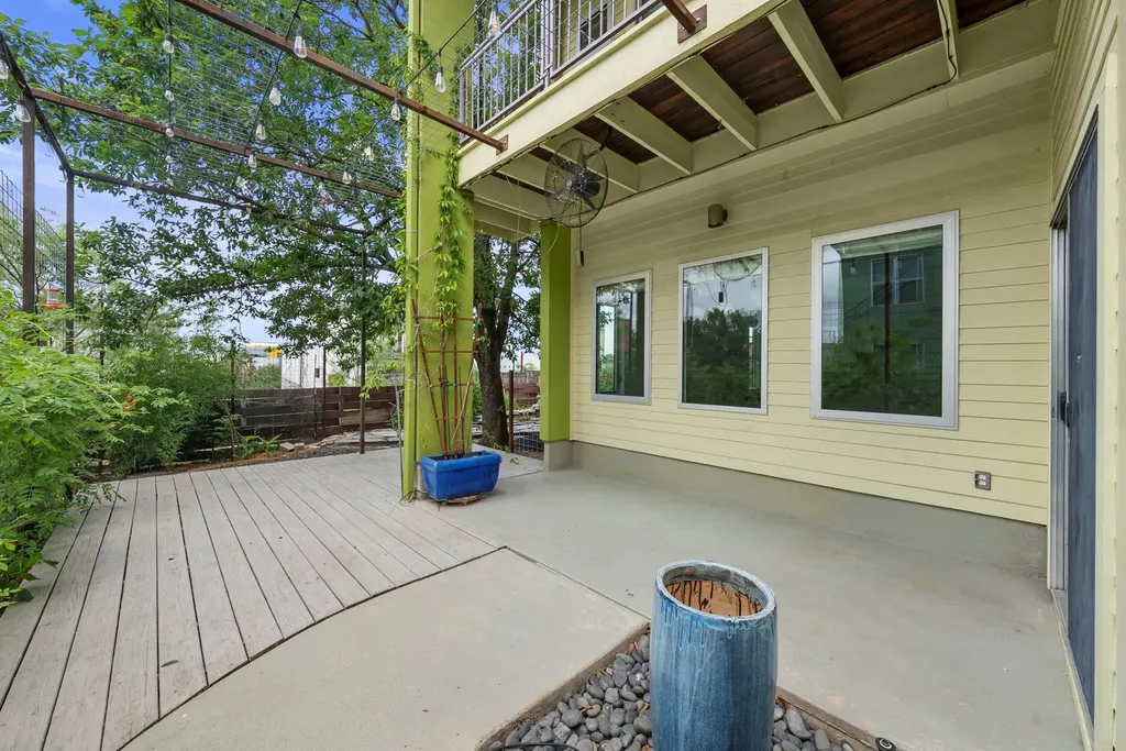 7404 Ava Lane Austin TX 78724