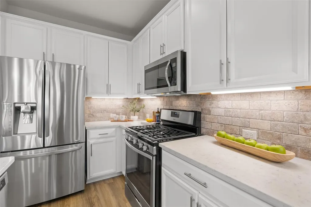 10502 Turnbull Loop Austin TX 78717