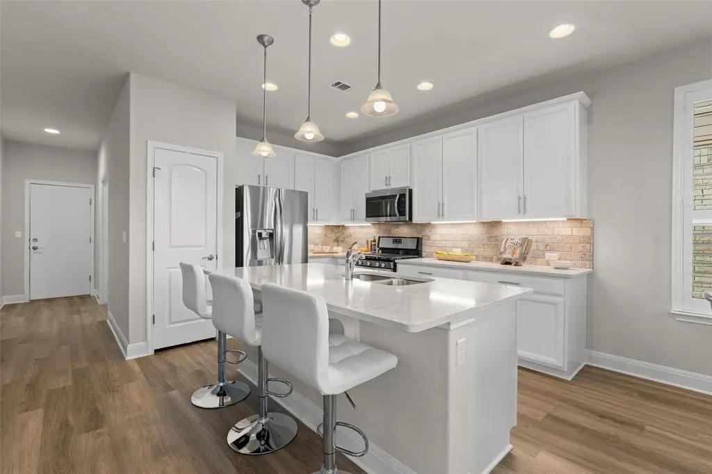 10502 Turnbull Loop Austin TX 78717