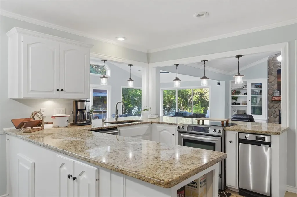 142 Woodland Trail Leander TX 78641