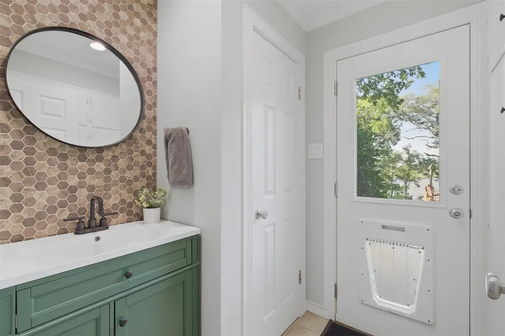 142 Woodland Trail Leander TX 78641