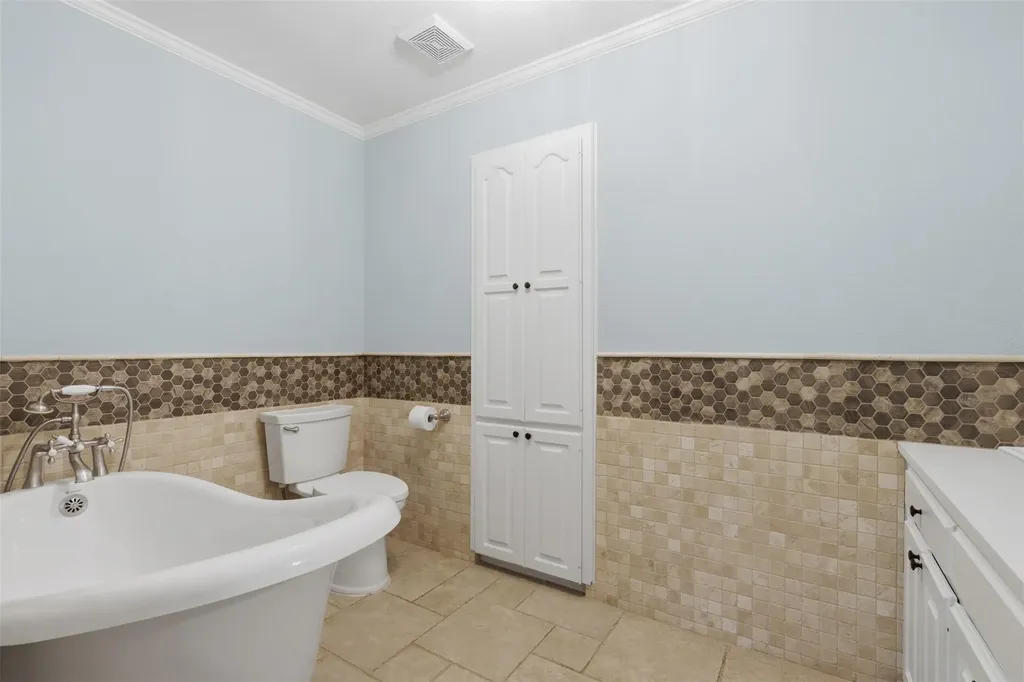 142 Woodland Trail Leander TX 78641