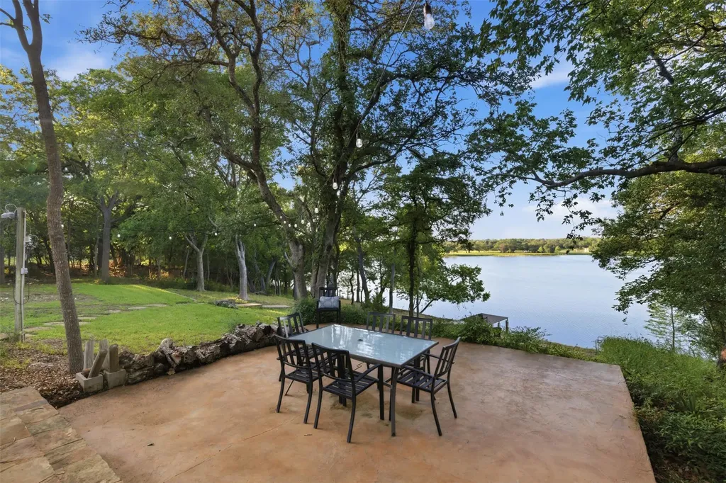 142 Woodland Trail Leander TX 78641