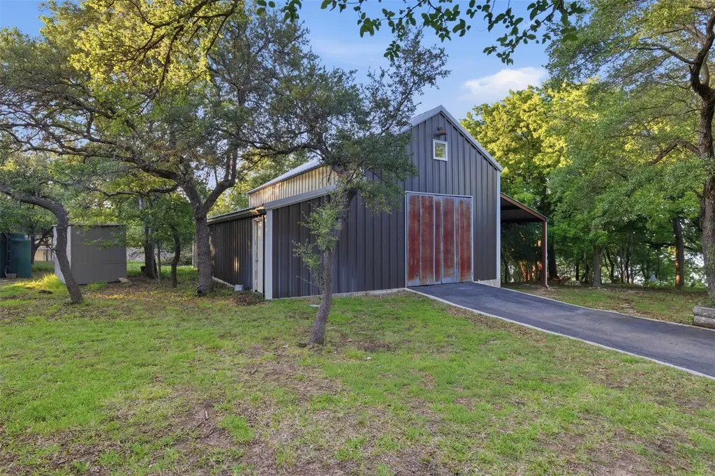 142 Woodland Trail Leander TX 78641