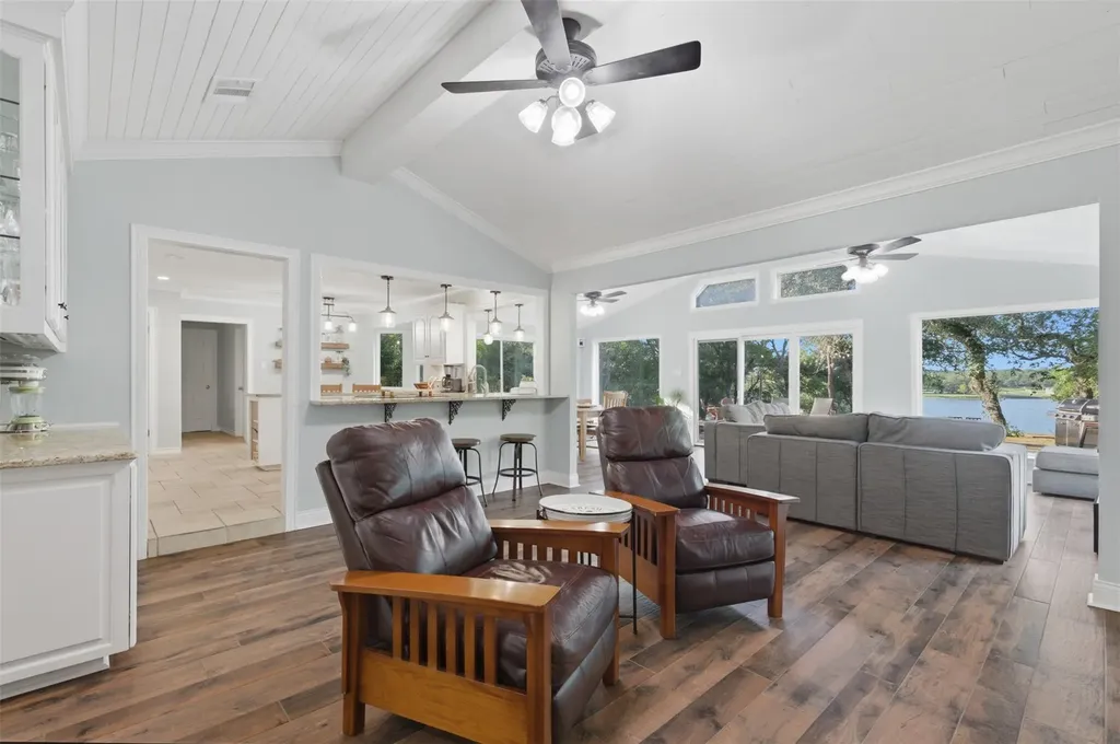 142 Woodland Trail Leander TX 78641