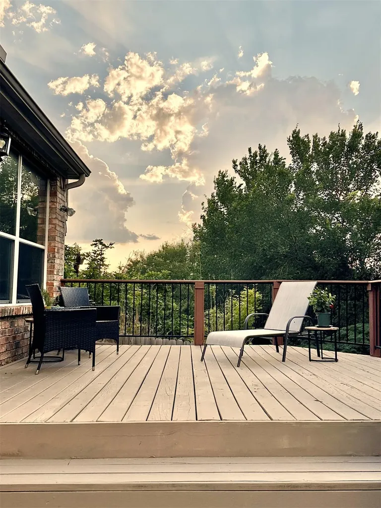 10512 Thoroughbred Drive Austin TX 78748