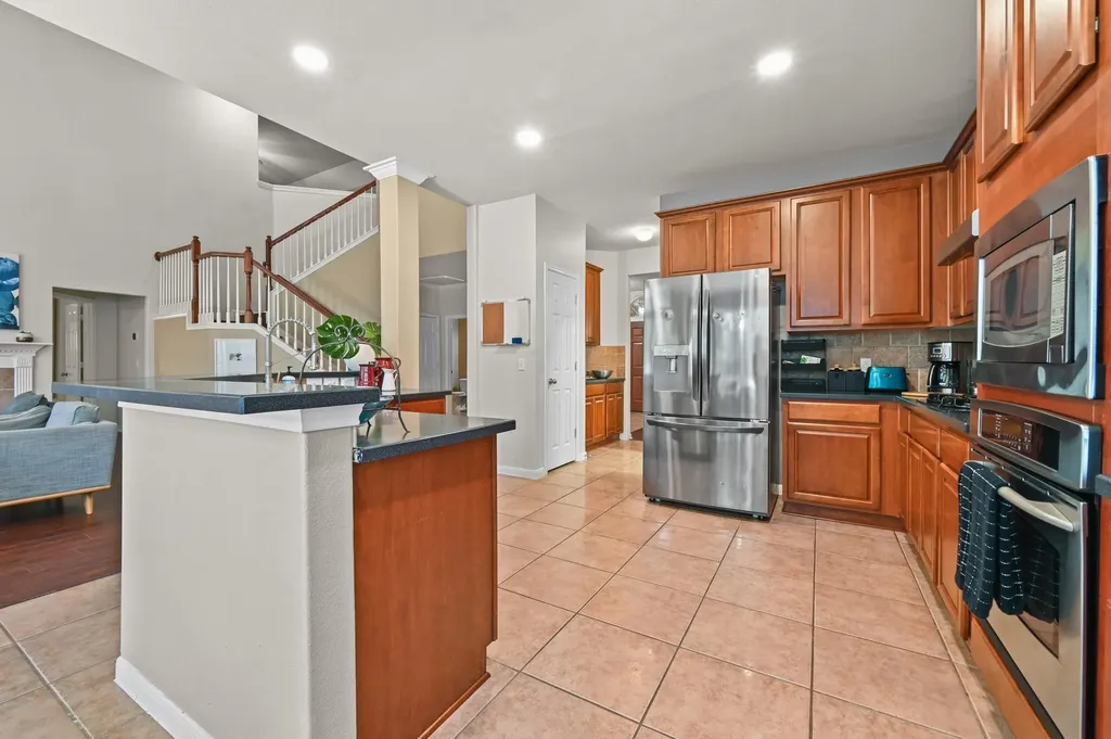 10512 Thoroughbred Drive Austin TX 78748