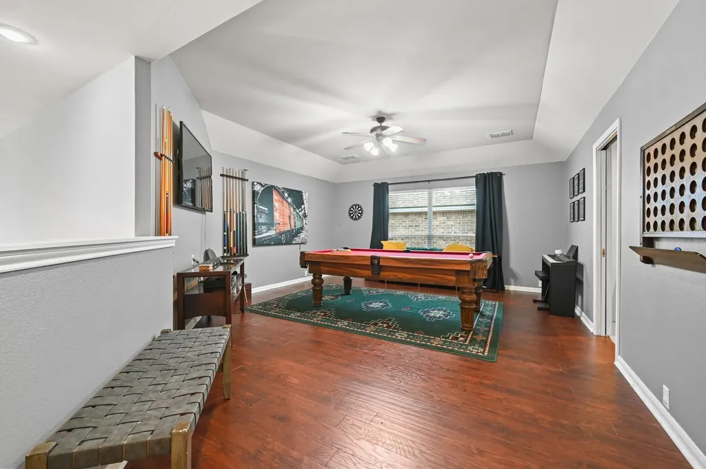 10512 Thoroughbred Drive Austin TX 78748