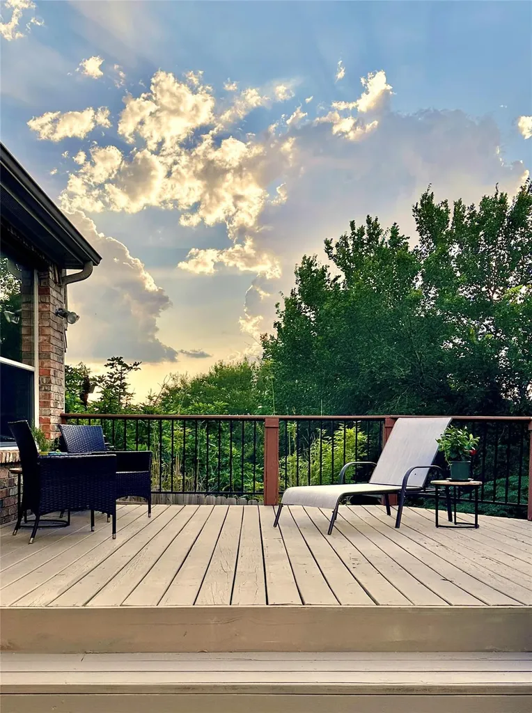 10512 Thoroughbred Drive Austin TX 78748