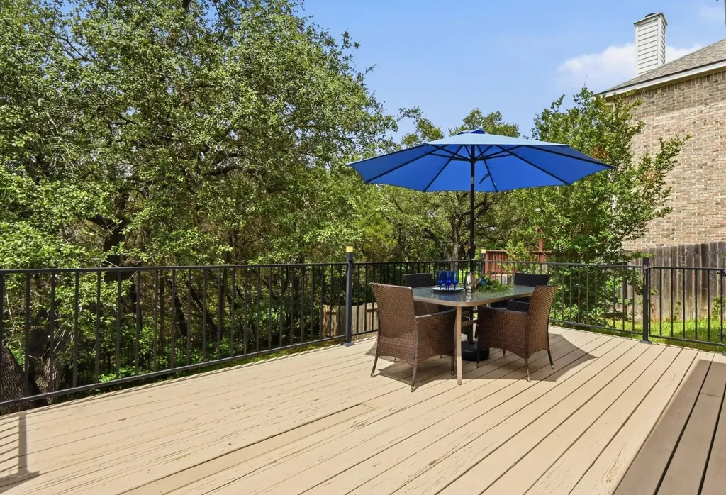 10512 Thoroughbred Drive Austin TX 78748