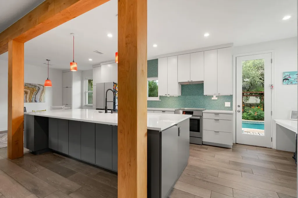 1516 Garnaas Drive Austin TX 78758