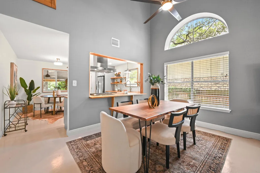 708 Shade Tree Drive Austin TX 78748