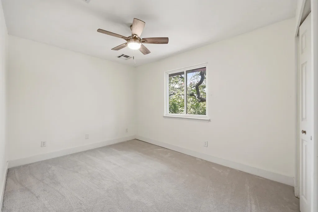 708 Shade Tree Drive Austin TX 78748